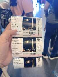 บุฟเฟต์นานาชาติที่ตึกใบหยก