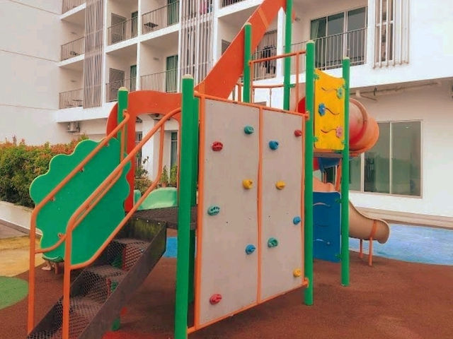 🌅 Bayu Marina Resort, Johor Bahru – Waterfront Stay with City Views