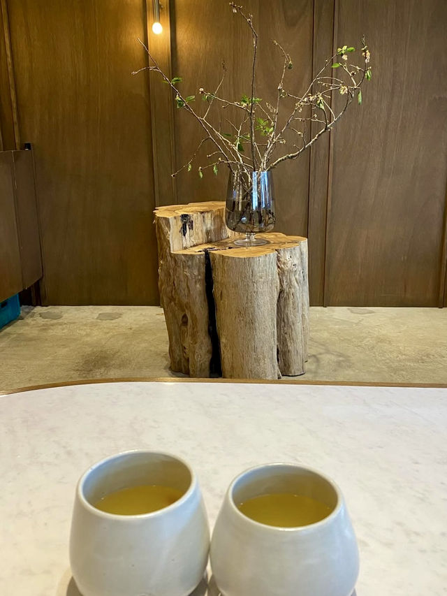 🌧 Cozy Hideaway at Woodberry Coffee Kamakura