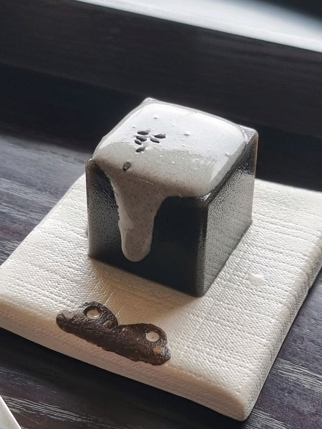 고즈넉한 분위기에, 카페 사리당