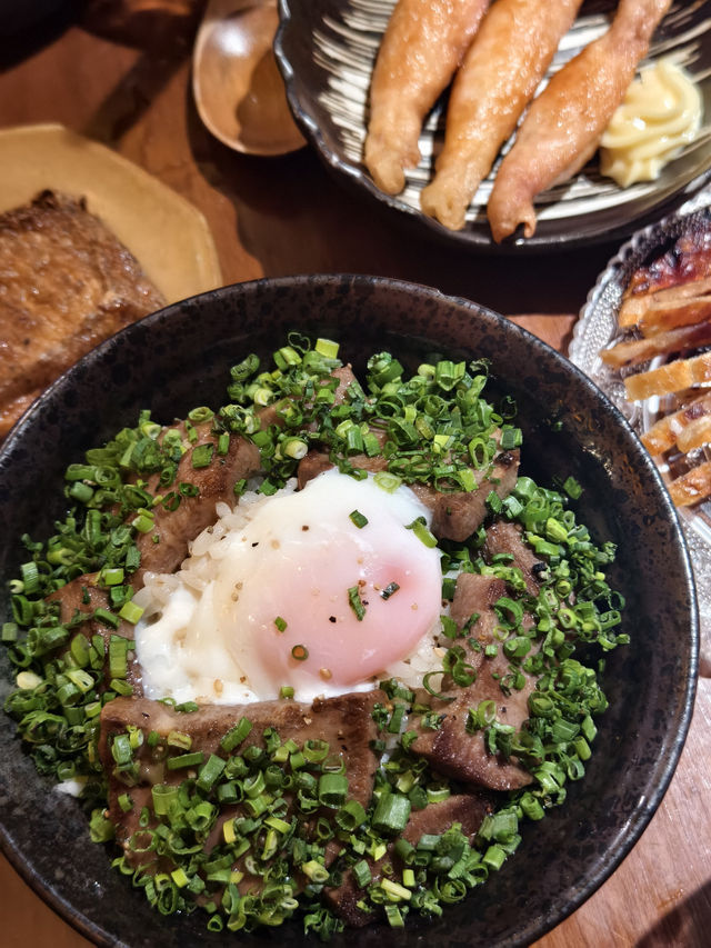 $168 兩小時暢飲酒精飲品 $168 兩小時暢飲酒精飲品