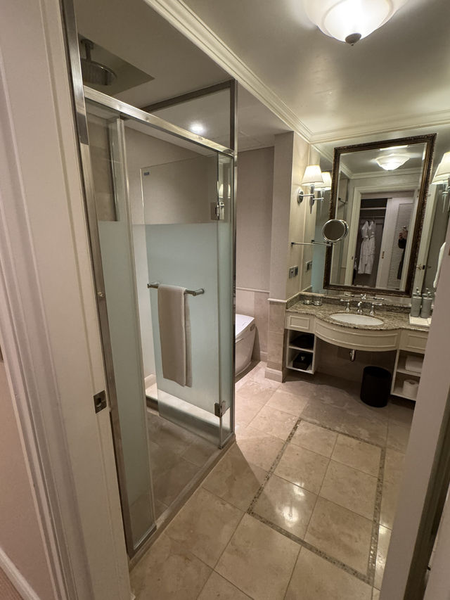 제주 롯데호텔 — 감성과 클래식 럭셔리가 공존하는 커플 여행 숙소 제주 롯데호텔 — 감성과 클래식 럭셔리가 공존하는 커플 여행 숙소