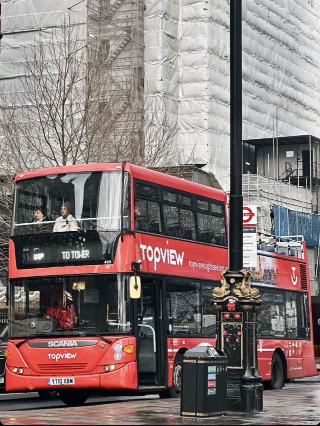 👑✨ BUCKINGHAM PALACE — LONDON’S ROYAL ICON 🇬🇧🏰