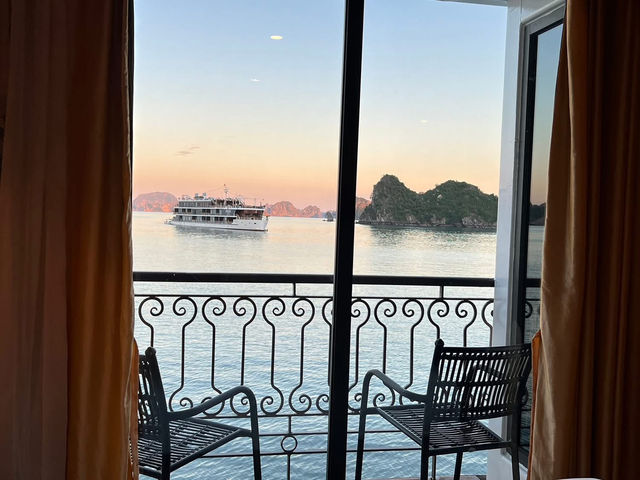 越南河內 下龍灣 印度支那號輕奢華郵輪