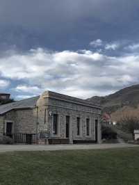 紐西蘭南島必逛！Cromwell Heritage Precinct舊城區慢活 打卡WISHART'S BLACKSMITH AND MOTOR GARAGE