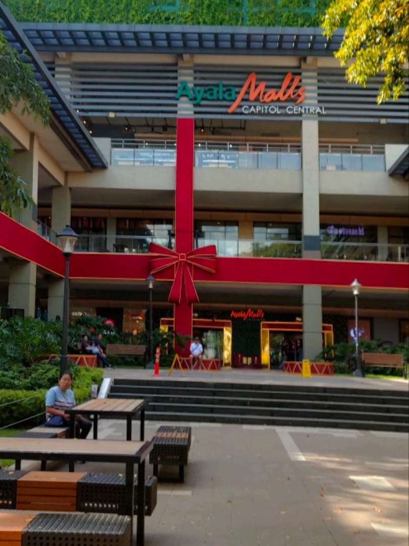 lagoon Bacolod city and Ayala mall