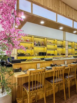 🍣 별점 5.0점, 셰프 특선 메뉴 및 10% 할인 (카이토 스시, 나트랑)