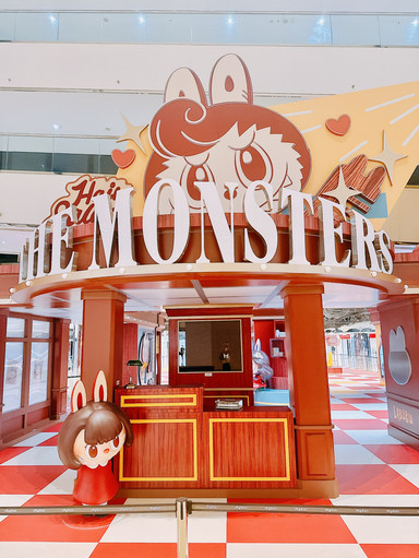 香港初上陸】高さ4mの超キュートなZIMOMOが登場！THE MONSTERSのレトロ