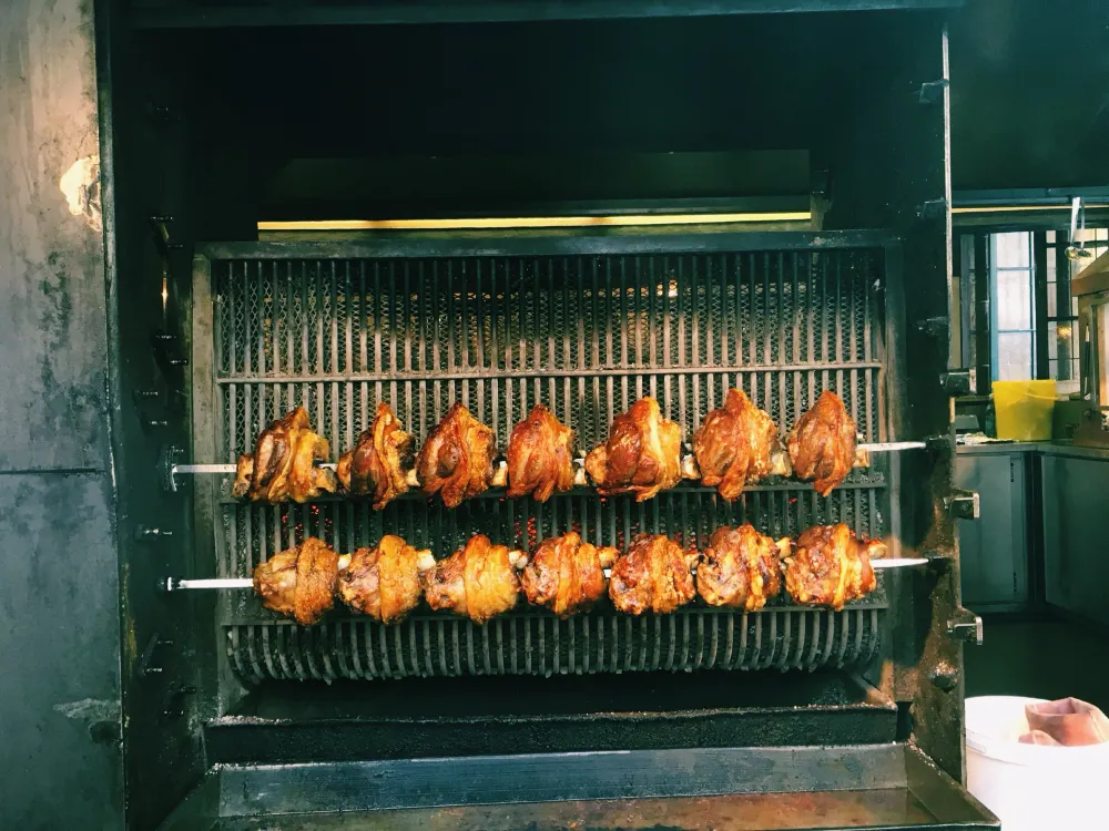 뮌헨의 핫플 슈바인학센 맛집! Haxnbauer 겉바속촉 학센 & 독일 맥주 꿀조합 체험기