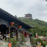 Zhongyuan  Pingdingshan Lushan Henan to see the giant Buddha. 