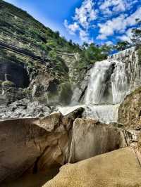 仙境天台，雲海奇觀——天台山的壯麗與靜謐