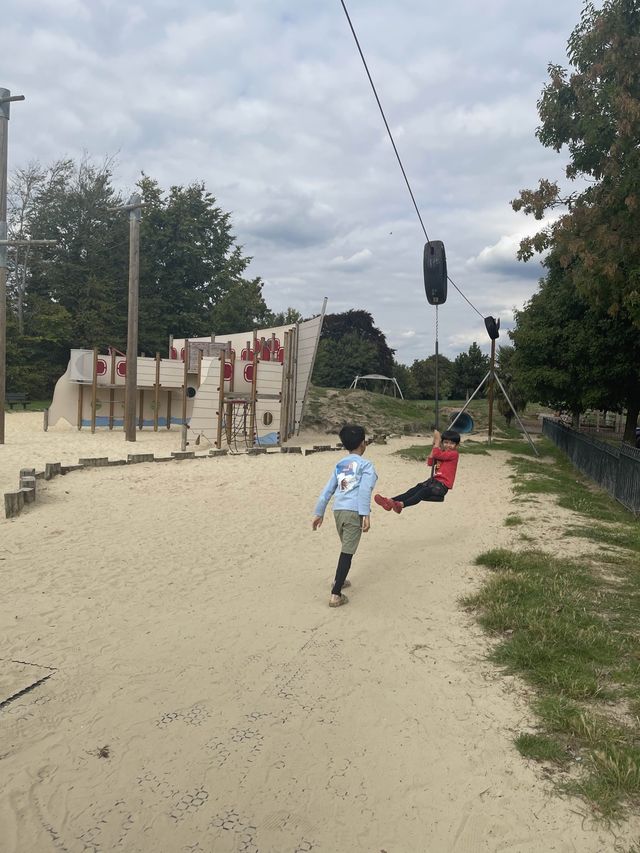英國有得玩沙嘅公園