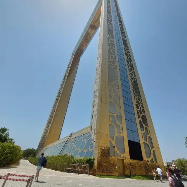 Dubai Frame 🗺️