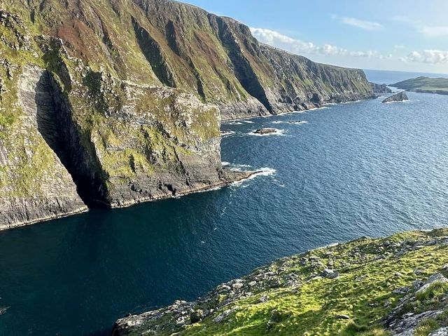 What a view at Kerry Cliffs 🗺️