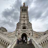 <法國 Marseille 🇫🇷> 高聳入雲的聖母院 🙏🏿