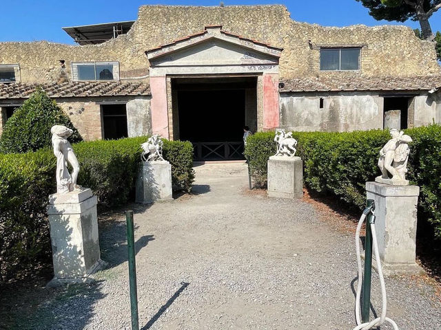 Ancient city of Herculaneum 🗺️