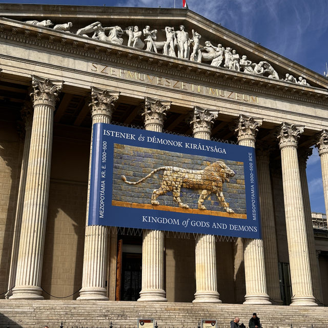 Delve into art, history and architecture 