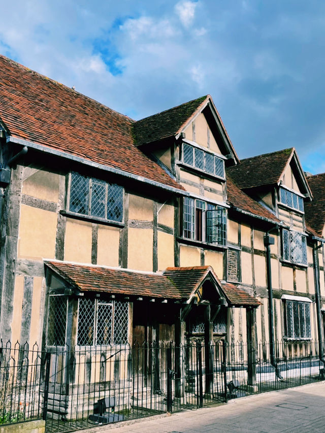 Day Trip to Stratford-upon-Avon: A Literary Escape from London