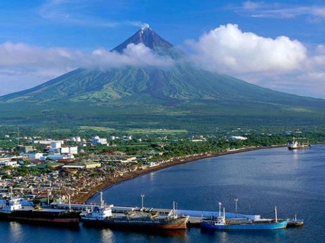 Albay, Philippines: A Volcanic Wonderland!
