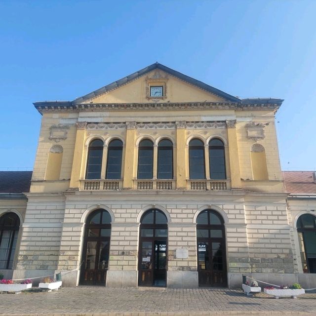 Füzesabony, a little travel hub