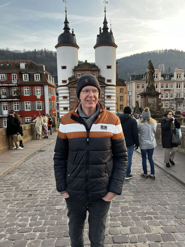🌉✨ Alte Brücke Heidelberg – Where Romance Meets History Across the Neckar 🇩🇪💫  