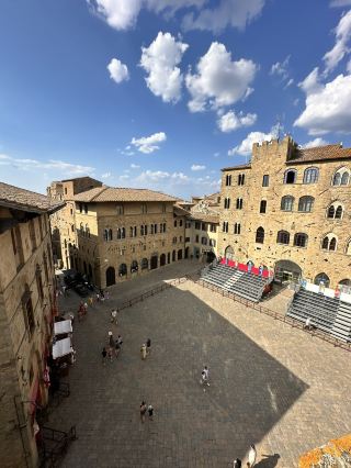 Top places in Volterra to get your dream panorama photos of Tuscany