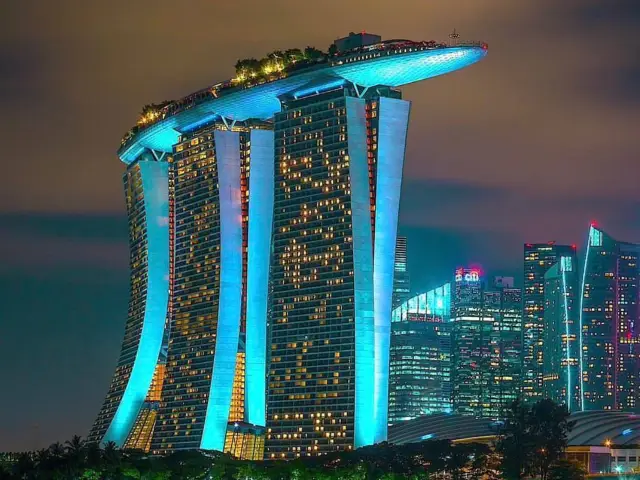 The Lion City Unlocked: Your Essential Singapore Travel Guide