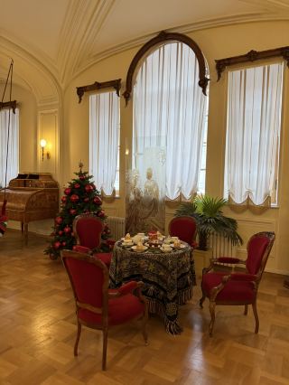 #Gatchina #SaintPetersburg #Russia #Museum #Palace #GatchinaPalace

🏰 Gatchina Palace – a masterpiece of architecture and mystery
An imperial residence where history and legend intertwine

Gatchina Palace is one of the most mysterious and majestic residences in Russia, located in the Leningrad Region. Built in the 18th century for Catherine II's favorite, Count Grigory Orlov, the palace later became a favorite place for Paul I, who transformed it into a veritable fortress with underground passages and secret mechanisms.

🔹 What's a must-see?
✅ The Chesme Column – a monument to the victories of the Russian navy.
✅ Priory Park with the mysterious Priory – the "Maltese Chapel."
✅ Silver Lake and the White Hall – luxurious interiors from the imperial era. ✅ Underground passage (according to legend, Paul I feared conspiracies and built secret escape routes).

💡 Interesting fact:
Gatchina is called a "ghost town"—it's home to legends of ghosts, and the palace itself is surrounded by mystical stories. They say the spirit of Paul I still wanders the corridors...

📅 When to visit?
The palace is open for tours year-round, but it's especially beautiful in autumn (golden parks) and winter (fairytale atmosphere).

🎟 Tickets and tours:
Admission costs from 300 to 1000₽ (depending on the route). Audio guides and themed tours (including "mystical" ones) are available.

📍 How to get there?
From St. Petersburg:
· Take the commuter train from the Baltic Station (40 minutes).
· By bus/minibus #18, 18a, 100, 101.
· By car along Kirovskoye Highway (about 1 hour).

#Gatchina #GatchinaPalace #SaintPetersburg #TravelingAroundRussia #ImperialRussia #MysticalPlaces
