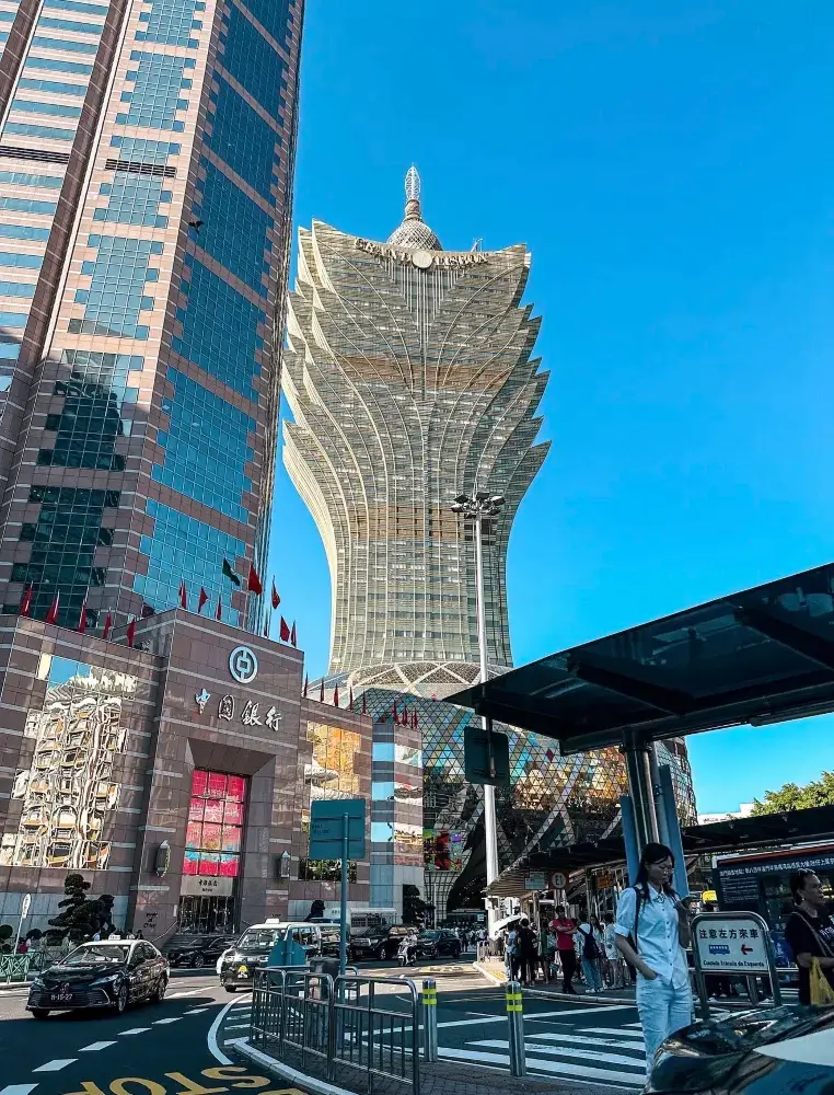 探索澳門。