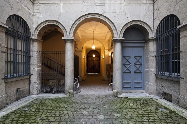 Трабули в Лионе