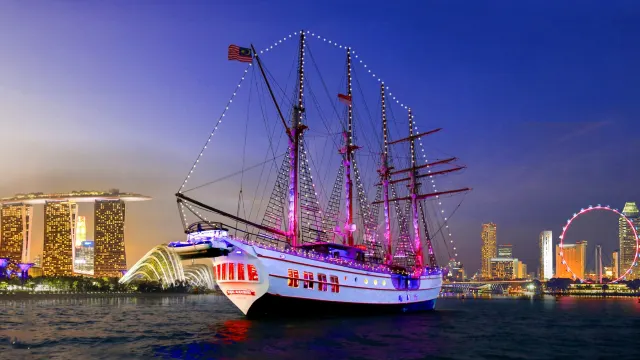 皇家信天翁號聖誕晚餐巡遊