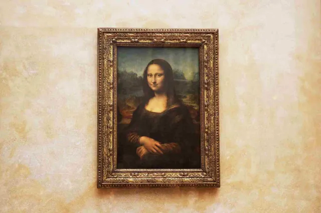 Louvre Museum must-see exhibits