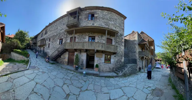 Шарамбейан