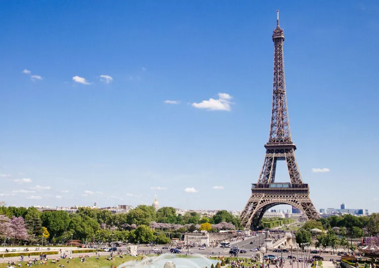 Tipps für Reisen nach Frankreich mit kleinem Budget  