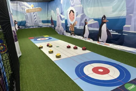 Super Sports Park 必玩設施＃10 冰壺