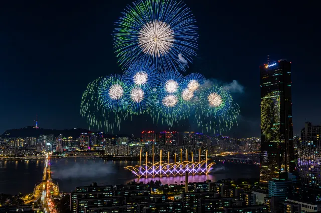 서울 세계불꽃축제 호텔