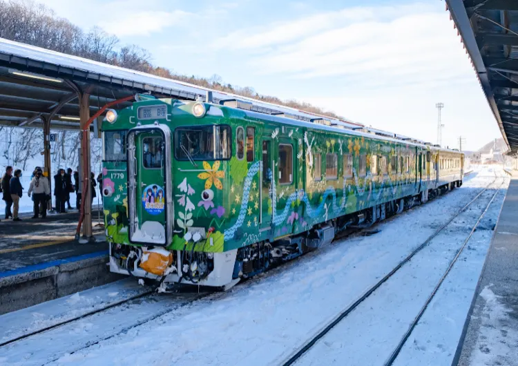 【北海道】美しいオホーツク海を臨む！流氷物語号の2023年1番列車に乗ってきた！