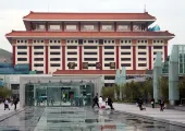 羅湖口岸懶人包2025：羅湖口岸開放時間+過關+交通+高鐵+泊車+酒店