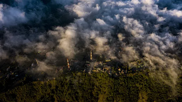 布羅莫火山