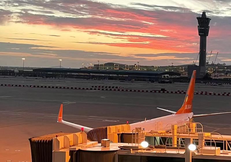 Guide to overnight stay at Incheon International Airport for passengers taking a red-eye flight.