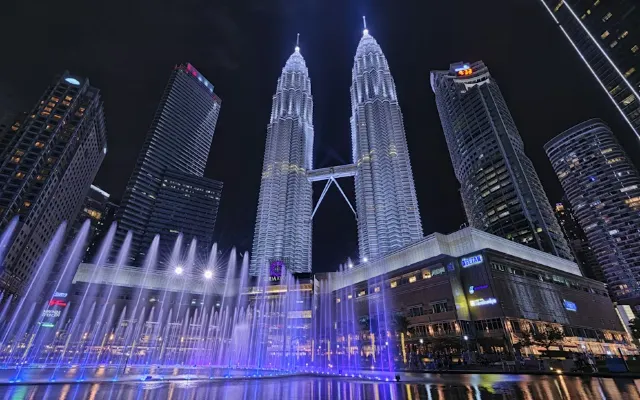 petronas tower malaysia photo