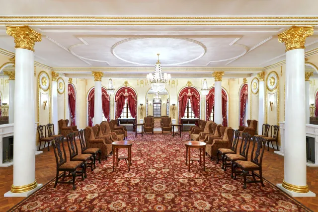 석조전 내부관람