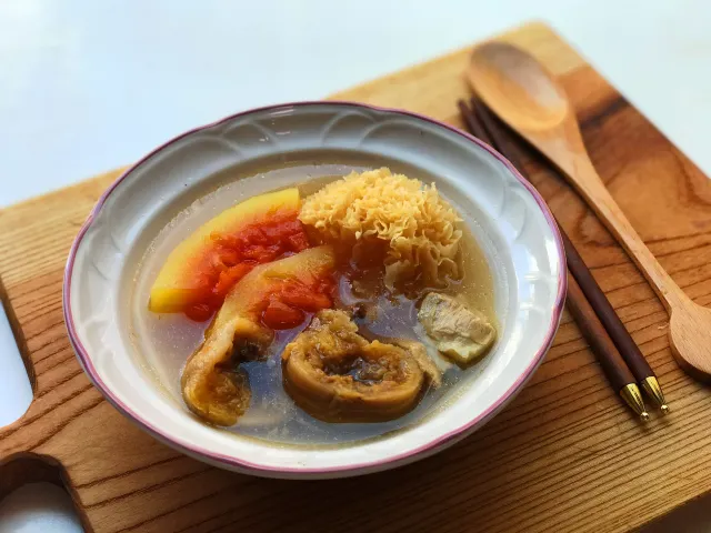 無花果木瓜雪耳湯