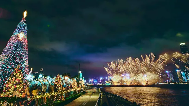 冬日維港水上煙火