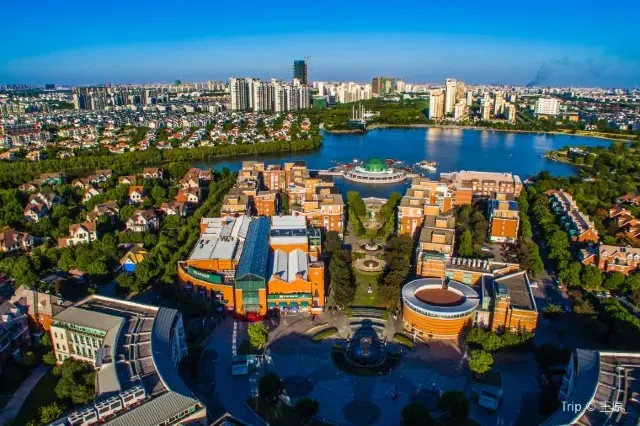 チャーム - テムズタウン