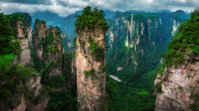 zhangjiajie avatar mountains