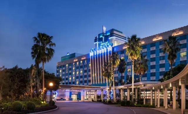 Hotels near Hong Kong Disneyland