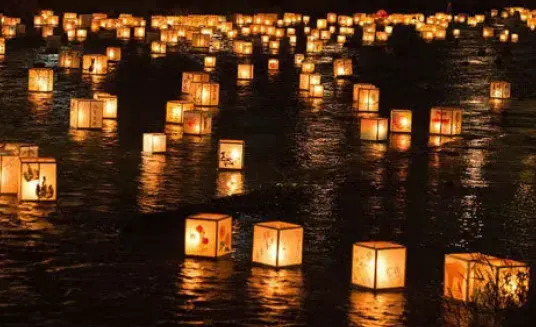 お盆休み2026】2026年お盆休みはいつからいつまで？8/10~18最大9連休