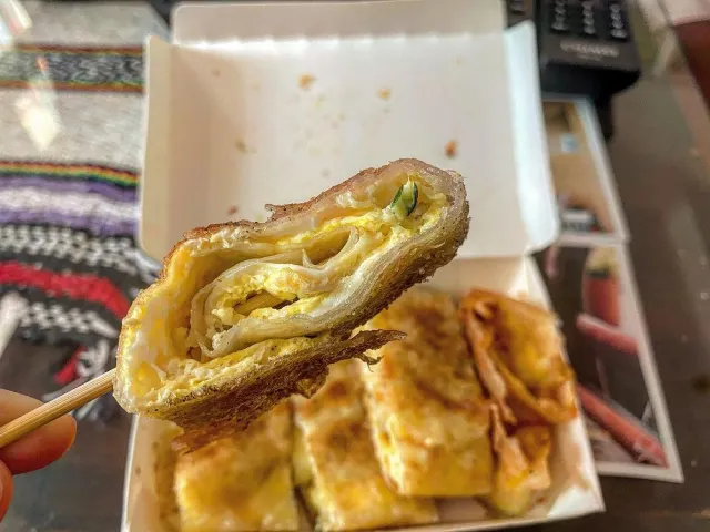 小琉球脆皮蛋餅早餐店