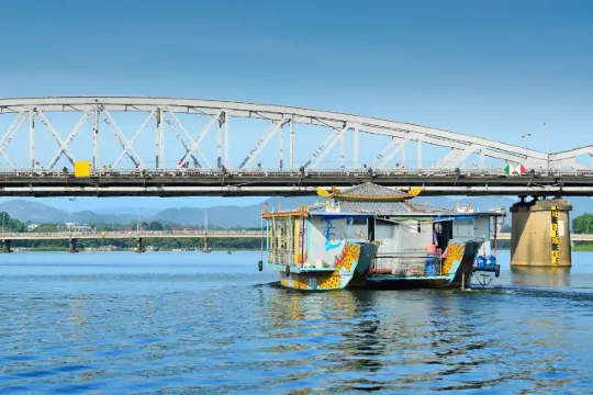 후에 여행 흐엉강